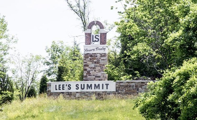 Lee's Summit Sign